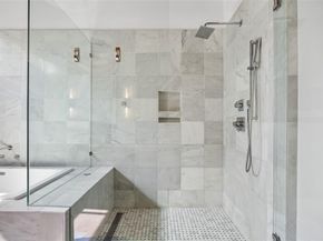 2911  Magnolia Hill Court , Dallas Texas 75201