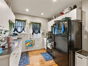 412 N Montreal Avenue , Dallas Texas 75208