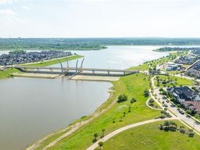 3906  Crested Eagle Way , Arlington Texas 76005