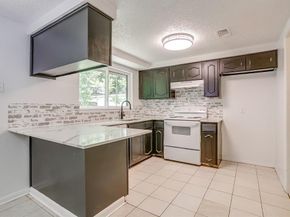 113  Quail Creek Drive , Crowley Texas 76036