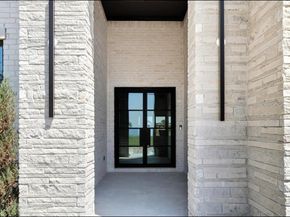 2027  Noe Boulevard , Heath Texas 75126