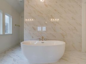 7286  Velvetleaf  , Benbrook Texas 76126