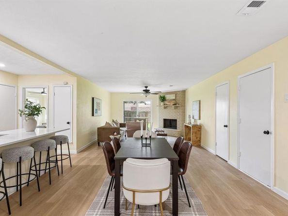 5406  Vermillion Trail , Arlington Texas 76017