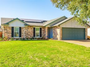 7329  Southridge Trail , Fort Worth Texas 76133