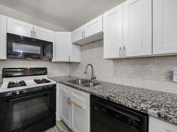 3829  Byers Avenue , Fort Worth Texas 76107