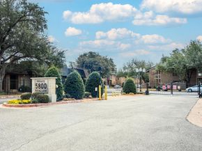 10716  Park Village Place  B, Dallas Texas 75230