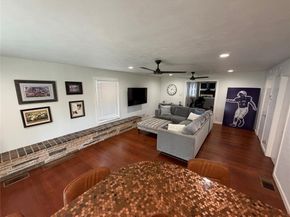 3232  Bellaire Drive W, Fort Worth Texas 76109