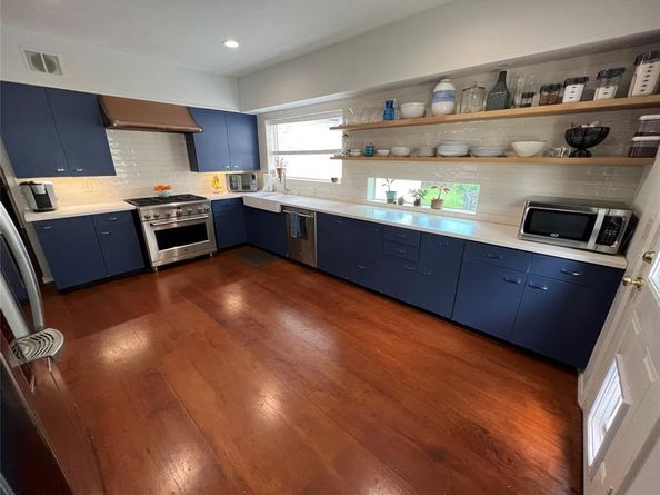 3232  Bellaire Drive W, Fort Worth Texas 76109