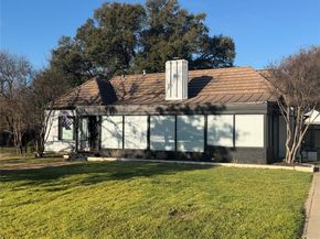 3232  Bellaire Drive W, Fort Worth Texas 76109