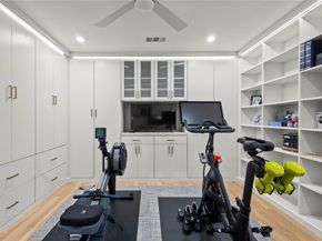 7206  Caillet Street , Dallas Texas 75209