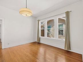 719  Dumont Street , Dallas Texas 75214