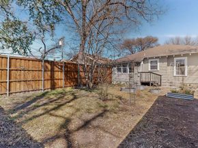 719  Dumont Street , Dallas Texas 75214