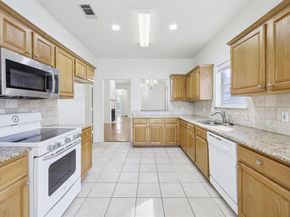 2009  Hearthside Lane , Garland Texas 75044