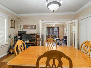 409 N Sylvania Avenue , Fort Worth Texas 76111