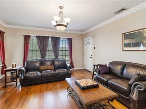 409 N Sylvania Avenue , Fort Worth Texas 76111