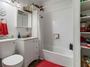 409 N Sylvania Avenue , Fort Worth Texas 76111