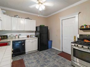 409 N Sylvania Avenue , Fort Worth Texas 76111