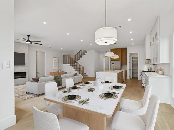 2656  Leta Mae Lane , Farmers Branch Texas 75234