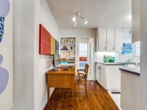 406 N Montreal Avenue , Dallas Texas 75208