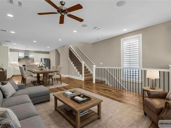 2606  Shelby Avenue  307, Dallas Texas 75219