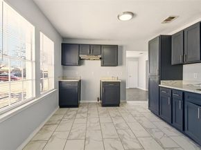 2115  Roanoke Avenue , Dallas Texas 75235