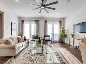 2513  El Camino Lane , Dallas Texas 75212