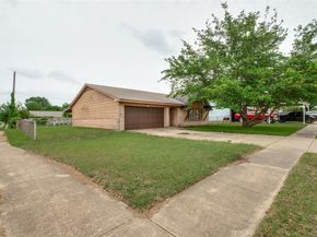 2654  Arlington Lane , Lancaster Texas 75134