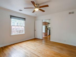 2013  Huntington Lane , Fort Worth Texas 76110