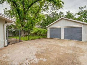 2013  Huntington Lane , Fort Worth Texas 76110