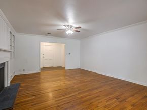 2013  Huntington Lane , Fort Worth Texas 76110