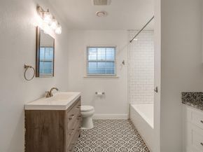 2013  Huntington Lane , Fort Worth Texas 76110