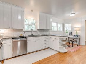 2013  Huntington Lane , Fort Worth Texas 76110