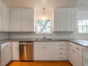 2013  Huntington Lane , Fort Worth Texas 76110