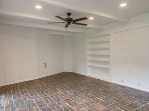 2013  Huntington Lane , Fort Worth Texas 76110