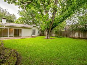 2013  Huntington Lane , Fort Worth Texas 76110