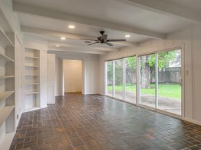 2013  Huntington Lane , Fort Worth Texas 76110