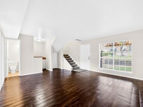 5618  Marina Drive  32, Garland Texas 75043