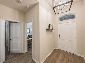 633  Buzzard Lake Trail , Fort Worth Texas 76120