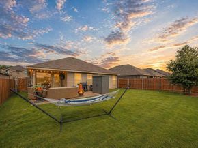 633  Buzzard Lake Trail , Fort Worth Texas 76120