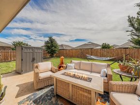 633  Buzzard Lake Trail , Fort Worth Texas 76120
