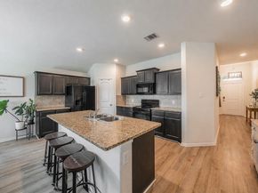 633  Buzzard Lake Trail , Fort Worth Texas 76120