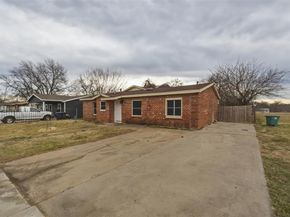 6008  Grayson Street , Fort Worth Texas 76119