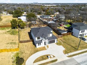531 W Laureland Road , Dallas Texas 75232