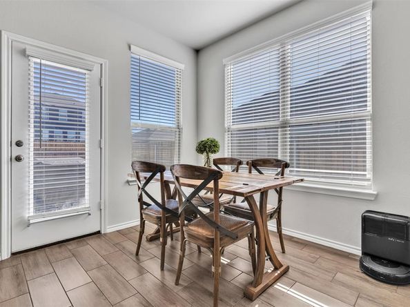 2933  Dixondale Drive , Fort Worth Texas 76108