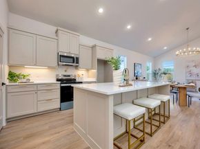 929 E Magnolia Avenue , Fort Worth Texas 76104