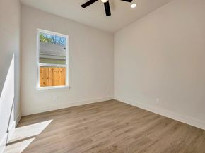 929 E Magnolia Avenue , Fort Worth Texas 76104