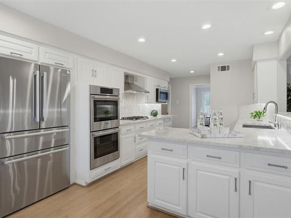 6908  Town Bluff Drive , Dallas Texas 75248