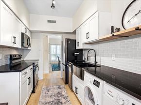 10747  Park Village Place  B, Dallas Texas 75230