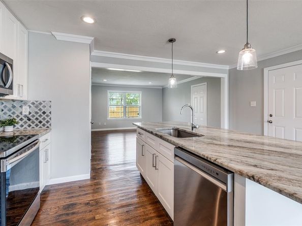 11307  Aledo Drive , Dallas Texas 75228