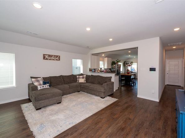 431  Woodhouse Way , Everman Texas 76140